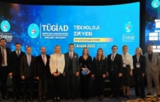 ‘Yeni Nesil İş Dünyasının Kodları’ Bursa’da konuşuldu