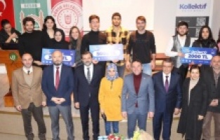 “E-Ticaret Odaklı Genç Girişimci Akademisi” İlk Mezunlarını Verdi