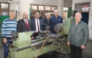 Mezun olduğu okulda iş hayatındaki deneyimlerini paylaştı