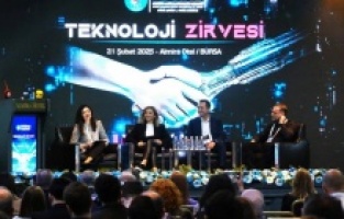 Bursa'da Yapay Zeka Rüzgarı: Teknoloji Zirvesi büyük ilgi gördü