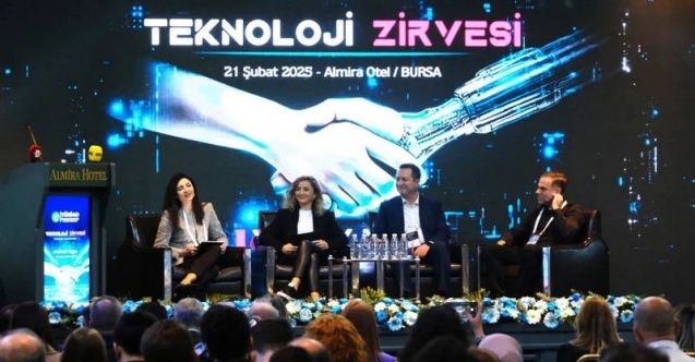 Bursa'da Yapay Zeka Rüzgarı: Teknoloji Zirvesi büyük ilgi gördü
