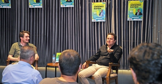 Başarılı girişimci tecrübelerini Osmangazi’de gençlerle paylaştı